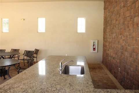 Villa ou maison à louer à Bradenton, Floride: 3 chambres, 157 m2 № 2435021 - photo 7