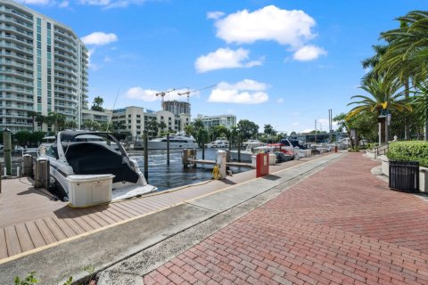 Copropriété à louer à Fort Lauderdale, Floride: 2 chambres, 92.9 m2 № 1054699 - photo 1