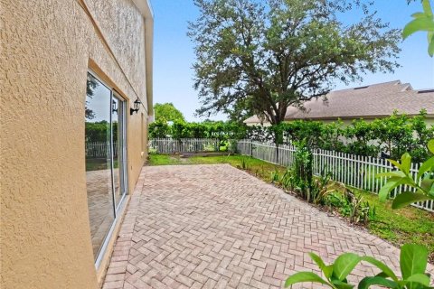 House in Orlando, Florida 4 bedrooms, 180.42 sq.m. № 2231551 - photo 7