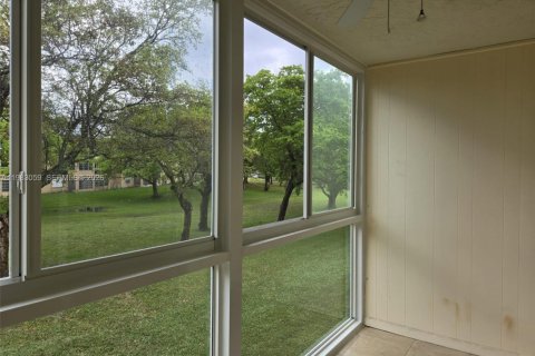 Condominio en venta en Sunrise, Florida, 2 dormitorios, 78.97 m2 № 2048602 - foto 10