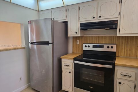 Condominio en venta en Sunrise, Florida, 2 dormitorios, 78.97 m2 № 2048602 - foto 20