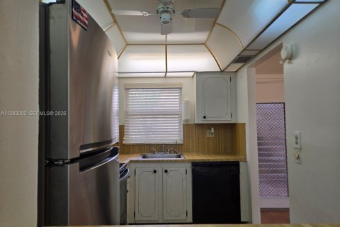 Condominio en venta en Sunrise, Florida, 2 dormitorios, 78.97 m2 № 2048602 - foto 19