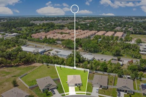 House in Tavares, Florida 3 bedrooms, 130.81 sq.m. № 1754779 - photo 28
