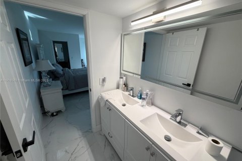 Condominio en alquiler en Delray Beach, Florida, 2 dormitorios, 114.27 m2 № 1973336 - foto 24