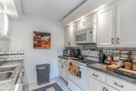 Купить кондоминиум в Орландо, Флорида 5 комнат, 119.38м2, № 1720494 - фото 9
