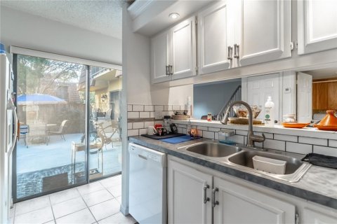 Купить кондоминиум в Орландо, Флорида 5 комнат, 119.38м2, № 1720494 - фото 10