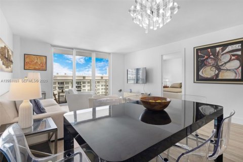 Copropriété à vendre à Miami Beach, Floride: 2 chambres, 76.55 m2 № 2171756 - photo 19