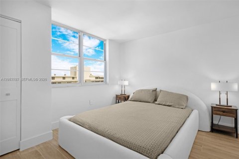 Copropriété à vendre à Miami Beach, Floride: 2 chambres, 76.55 m2 № 2171756 - photo 10
