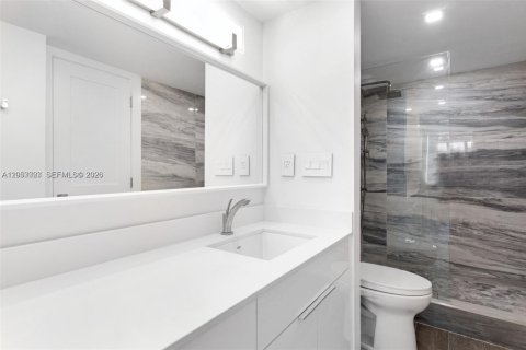 Copropriété à vendre à Miami Beach, Floride: 2 chambres, 76.55 m2 № 2171756 - photo 14