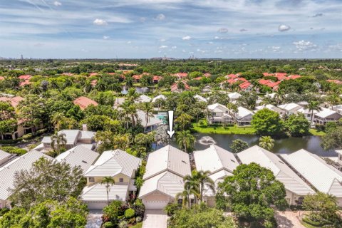 Villa ou maison à vendre à Palm Beach Gardens, Floride: 3 chambres, 157.56 m2 № 2088135 - photo 2