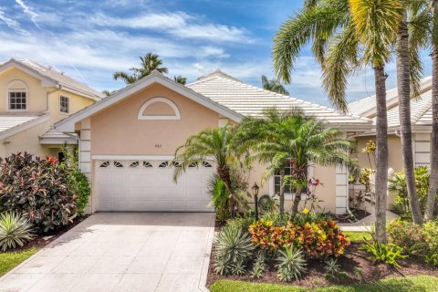 Villa ou maison à vendre à Palm Beach Gardens, Floride: 3 chambres, 157.56 m2 № 2088135 - photo 3
