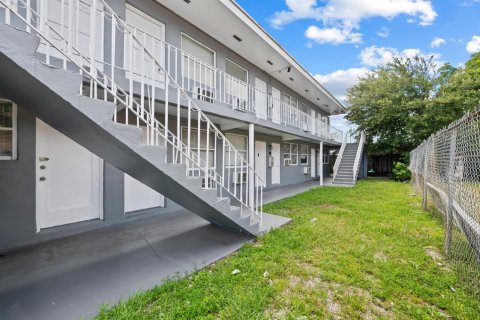 Appartement à louer à Opa-locka, Floride: 2 chambres, 369.75 m2 № 2305239 - photo 10