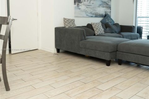 Купить кондоминиум в Майами, Флорида 2 спальни, 113.99м2, № 1962204 - фото 17