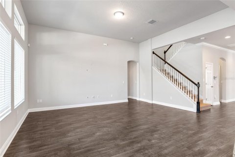 House in Brandon, Florida 4 bedrooms, 303.79 sq.m. № 2111523 - photo 16