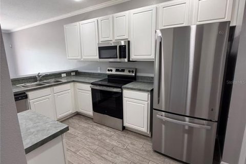 Touwnhouse à louer à Riverview, Floride: 2 chambres, 128.48 m2 № 2405263 - photo 7