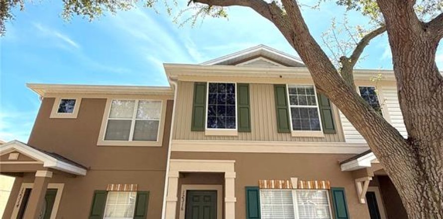 Touwnhouse à Riverview, Floride 2 chambres, 128.48 m2 № 2405263