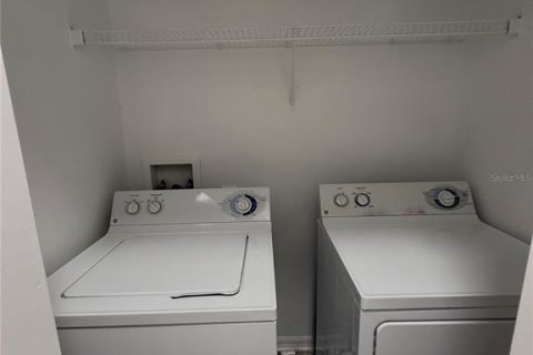 Touwnhouse à louer à Riverview, Floride: 2 chambres, 128.48 m2 № 2405263 - photo 24