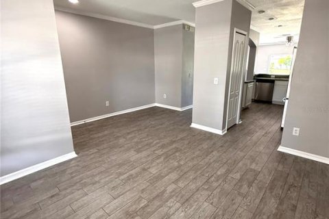 Touwnhouse à louer à Riverview, Floride: 2 chambres, 128.48 m2 № 2405263 - photo 5