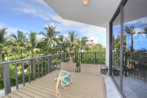 Condominio en venta en Highland Beach, Florida, 2 dormitorios, 208.1 m2 № 1931384 - foto 13