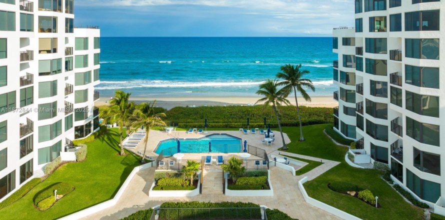 Condominio en Highland Beach, Florida, 2 dormitorios № 1931384
