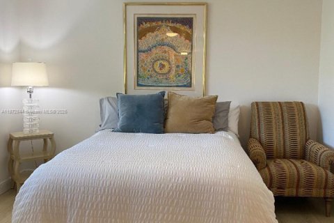 Condominio en venta en Highland Beach, Florida, 2 dormitorios, 208.1 m2 № 1931384 - foto 24
