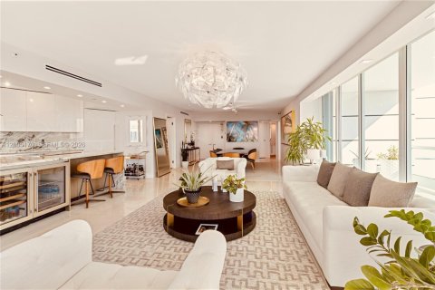 Купить кондоминиум в Майами, Флорида 2 спальни, 157.93м2, № 2145677 - фото 5