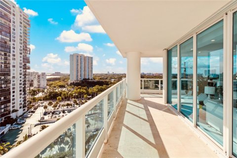 Купить кондоминиум в Майами, Флорида 2 спальни, 157.93м2, № 2145677 - фото 23