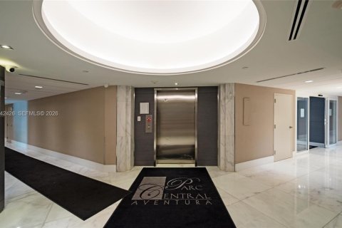 Copropriété à vendre à Aventura, Floride: 2 chambres, 98.66 m2 № 2022228 - photo 9