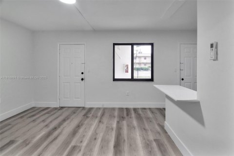 Appartement à louer à South Miami, Floride: 1 chambre, 51.1 m2 № 1776270 - photo 11
