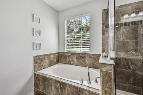 Touwnhouse à vendre à Sanford, Floride: 3 chambres, 152.55 m2 № 2355847 - photo 13