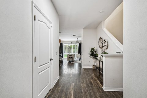 Touwnhouse à vendre à Sanford, Floride: 3 chambres, 152.55 m2 № 2355847 - photo 3
