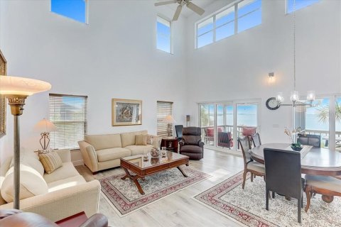 Copropriété à vendre à Bradenton, Floride: 5 chambres, 395.76 m2 № 2290975 - photo 7