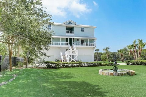 Copropriété à vendre à Bradenton, Floride: 5 chambres, 395.76 m2 № 2290975 - photo 4