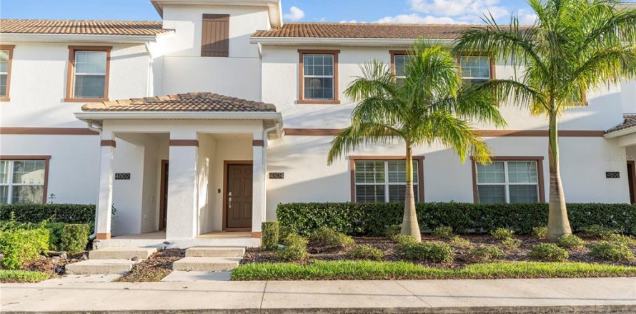 Touwnhouse à STOREY LAKE à Kissimmee, Floride 4 chambres, 177.81 m2 № 2322459