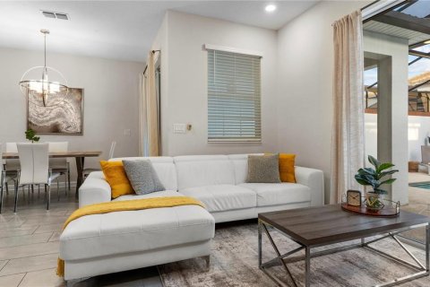 Touwnhouse à vendre à Kissimmee, Floride: 4 chambres, 177.81 m2 № 2322459 - photo 6