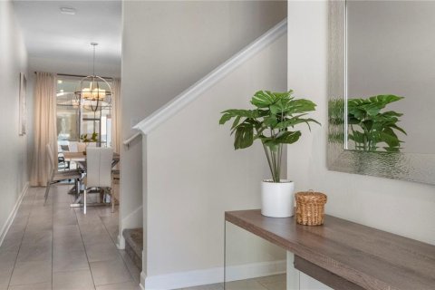 Touwnhouse à vendre à Kissimmee, Floride: 4 chambres, 177.81 m2 № 2322459 - photo 3
