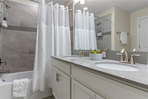 Touwnhouse à vendre à Kissimmee, Floride: 4 chambres, 177.81 m2 № 2322459 - photo 17