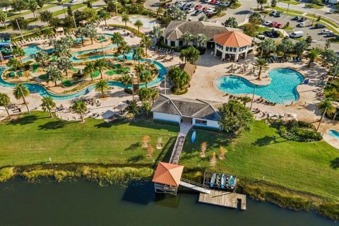 Touwnhouse à vendre à Kissimmee, Floride: 4 chambres, 177.81 m2 № 2322459 - photo 30