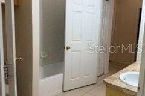 Condo in Orlando, Florida, 1 bedroom  № 2231991 - photo 7
