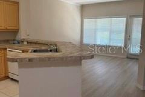 Condo in Orlando, Florida, 1 bedroom  № 2231991 - photo 3