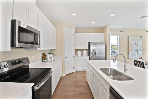 House in Palmetto, Florida 3 bedrooms, 223.89 sq.m. № 2093459 - photo 6