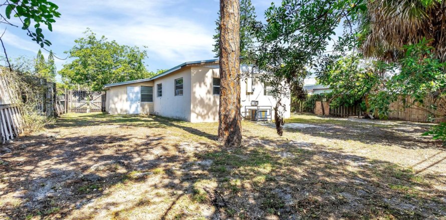 Villa ou maison à Fort Lauderdale, Floride 3 chambres, 113.34 m2 № 1187650