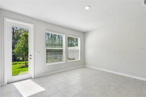 Townhouse in Daytona Beach, Florida 2 bedrooms, 125.98 sq.m. № 2127068 - photo 10