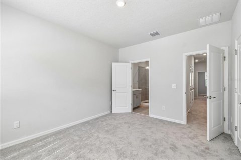 Townhouse in Daytona Beach, Florida 2 bedrooms, 125.98 sq.m. № 2127068 - photo 15