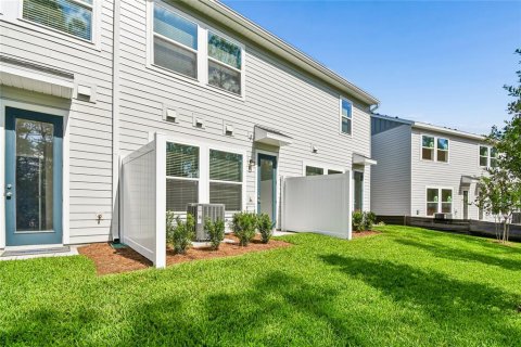 Townhouse in Daytona Beach, Florida 2 bedrooms, 125.98 sq.m. № 2127068 - photo 26