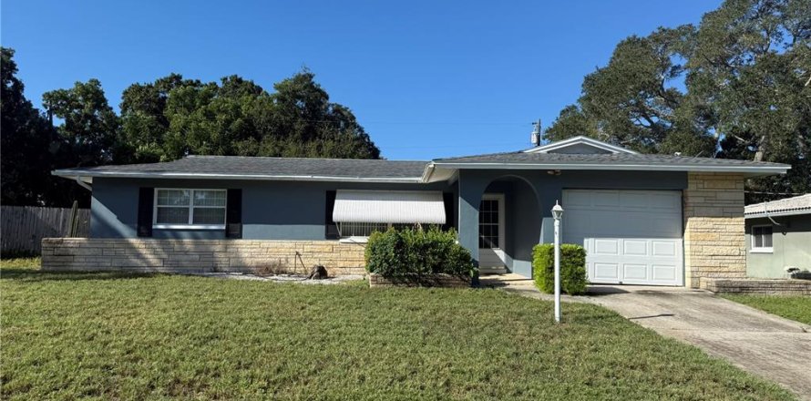 Casa en Largo, Florida 2 dormitorios, 94.67 m2 № 2385575