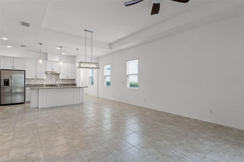 Купить виллу или дом в Киссимми, Флорида 5 комнат, 133.5м2, № 1682976 - фото 9