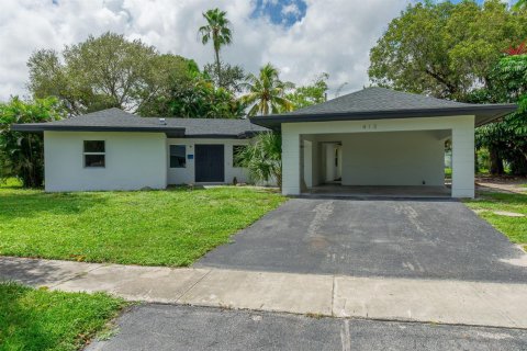 Villa ou maison à West Palm Beach, Floride 3 chambres, 139.73 m2 № 2372165