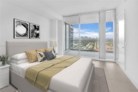 Condo in Fort Lauderdale, Florida, 2 bedrooms  № 2020966 - photo 18