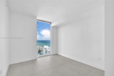 Condo in Fort Lauderdale, Florida, 2 bedrooms  № 2020966 - photo 15